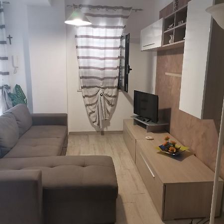 Recanati Taormina Beach Apartment Giardini Naxos Bagian luar foto
