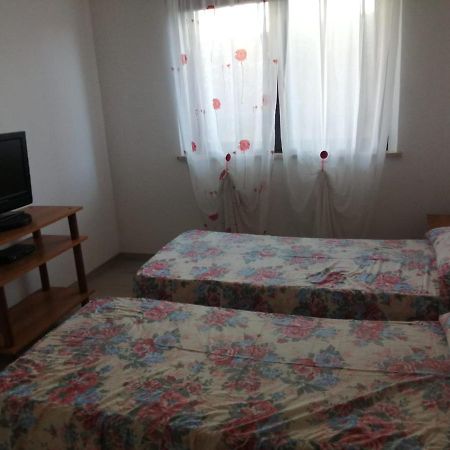 Recanati Taormina Beach Apartment Giardini Naxos Bagian luar foto